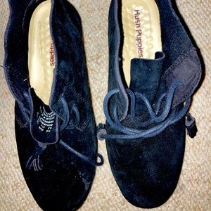 Never Worn Hushpuppies